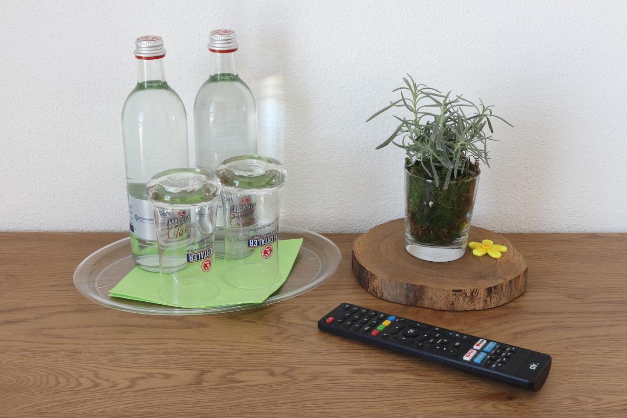 Motel Bergtheim - Self Check-In Экстерьер фото
